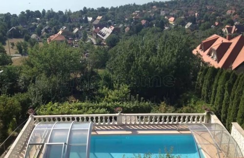 Balatongyorok Villa | Villa in a picturesque setting with a panoramic view of the lake Balaton