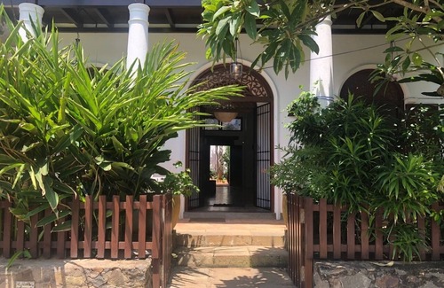 Galle Villa | Villa in a Stunning Location Galle Fort with 180-degree views of Indian Ocean
