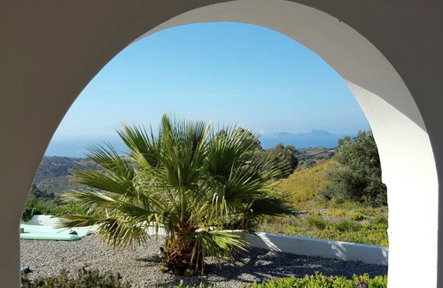 Vizari Villa | Villa in Agia Galini with Pool Views