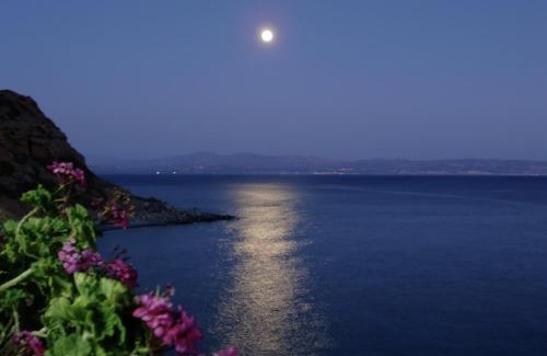 Vizari Villa | Villa in Agia Galini with Pool Views
