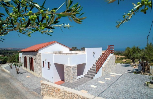 Kirianna Villa | Villa in Arkadi with Pool near the Sea