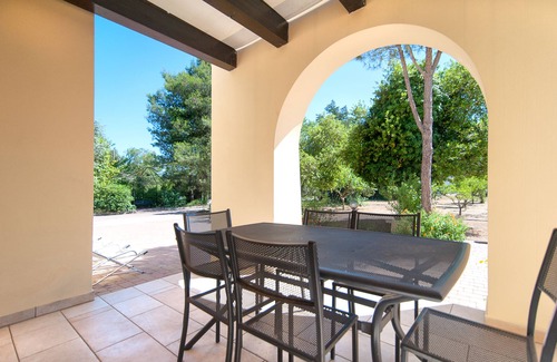 Soleto Villa | Villa IN Campagna CON Giardino CON TRE Camere E DUE Bagni Vicino Galatina