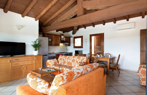 Capo Coda Cavallo Villa | Villa in Capo Coda Cavallo with 3 bedrooms sleeps 6