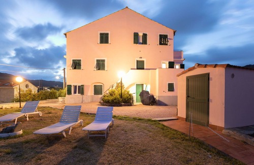 Celle Ligure Villa | Villa in Celle Ligure with 2 bedrooms sleeps 5