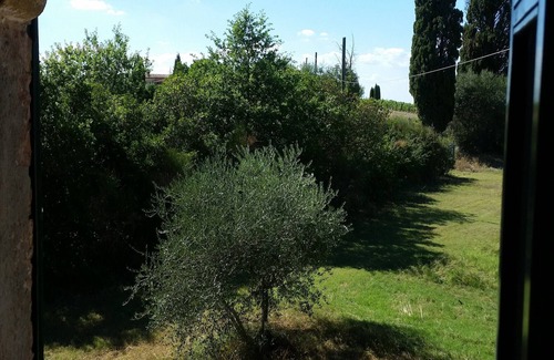 Montalcino Villa | Villa in front of Montalcino nearby Verdelli Castle
