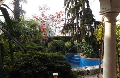 Garda Apartment | Villa in Garda with Private Pool & Lake Nearby