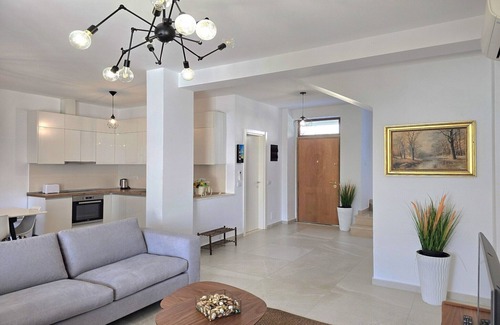 Ishem Villa | Villa in Lalzit Bay near Sandy Beach