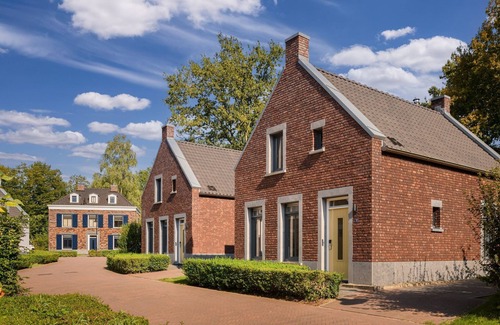 Maastricht Villa | Villa in Maastricht with Sauna & Bubble Bath