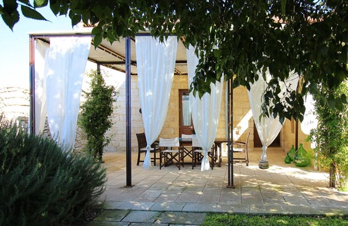 Martano Villa | Villa in Martano with 5 bedrooms sleeps 10
