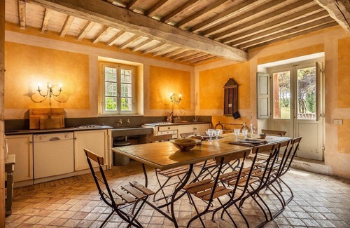 Camigliano Villa | Villa in Montalcino with 9 bedrooms sleeps 18