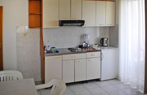 Omis Apartment | Villa in Nemira with Sea Views and Hiking