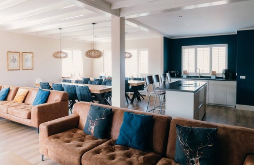 Voorthuizen Villa | Villa in Netherlands With Private Pool