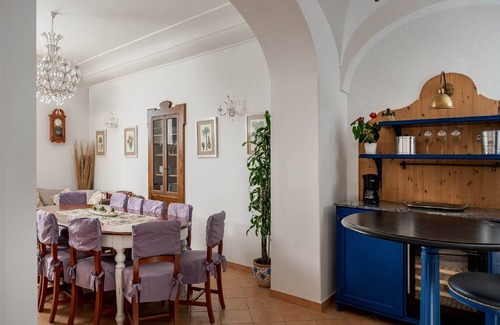 Path of the Gods Apartment | Villa in Nocelle with Amalfi Coast Views