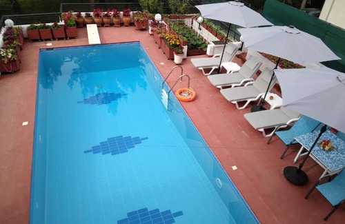 Panorama Villa | Villa in Panorama, Thessaloniki, with a swimming pool. Host: Mr. George