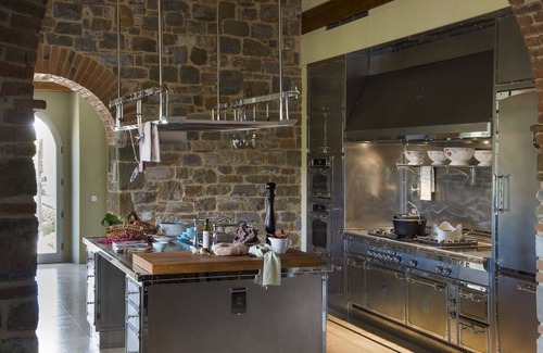 Radda in Chianti Villa | Villa in Radda In Chianti with 6 bedrooms sleeps 12