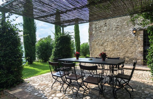 Castiglione in Teverina Villa | Villa in Rome with Pool & Garden
