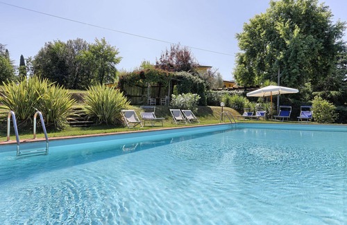 Lucca Villa | Villa in San Concordio Di Moriano with 6 bedrooms sleeps 12
