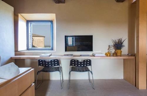 San Giovanni A Cerreto Villa | Villa in San Giovanni with 8 bedrooms sleeps 14