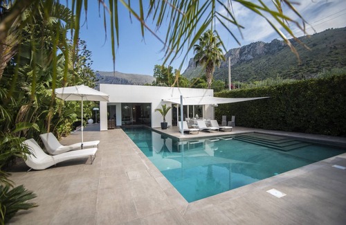 Terrasini House | Villa in Terrasini with Pool near Magaggiari Beach