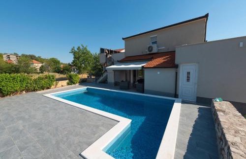 Trilj Villa | Villa in Ugljane with private pool