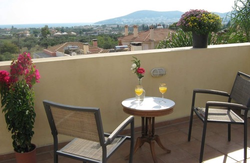 Vari House | Villa in Vari/Varkiza 5 min to the beach 15 min from the Airport and Akropolis