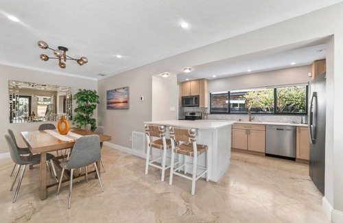 Wilton Manors Villa | Villa in Wilton Manors Heated Pool 10 min to beach