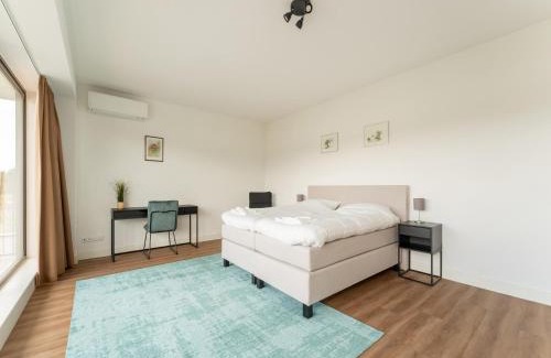 Zeewolde Villa | Villa in Zeewolde near Flevostrand Beach, cleaning included