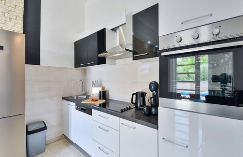 Stankovci Villa | Villa Ines surrounded by vineyards and olive trees