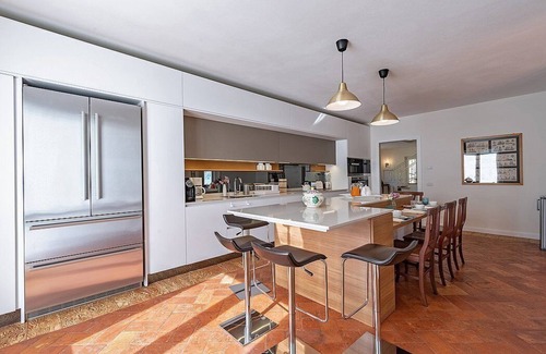 Calozzo Villa | Villa Ippolita: An elegant and welcoming two-story villa located right on the Como Lake, with Free WI-FI.