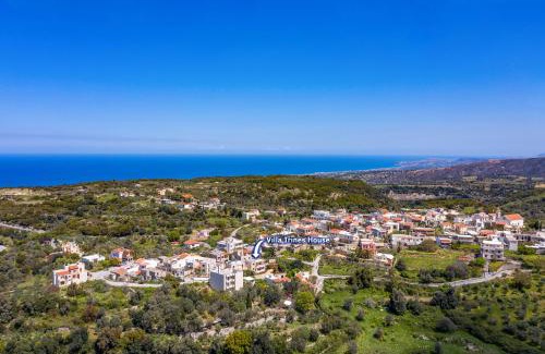 Chromonastiri Villa | Villa Irines House by Villa Plus