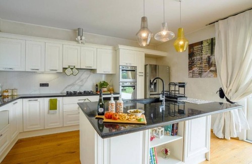 Pagnano Villa | Villa Isabel - Charming near Venice