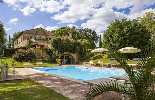 Montemaggiore al Metauro Villa | Villa Eos, the ideal location for a relaxing vacation