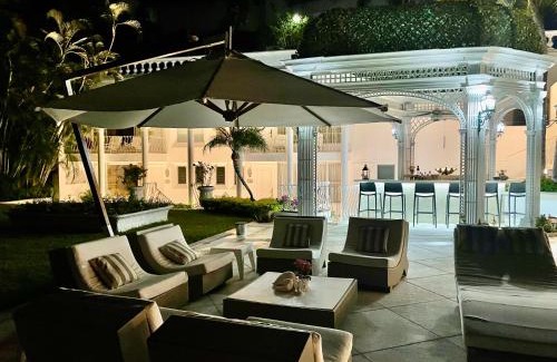 Las Brisas Villa | VILLA JADE LUXURY FULL SERVICE STAFF VILLA