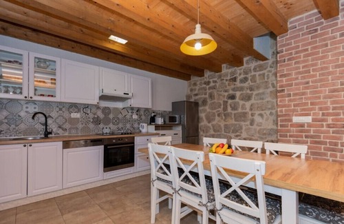 Prolozac Villa | Villa Janja - Makarska by Villas Guide