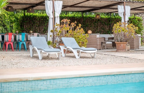Es Palmer Villa | Villa 'Jara' with Private Pool, Terrace and Wi-Fi