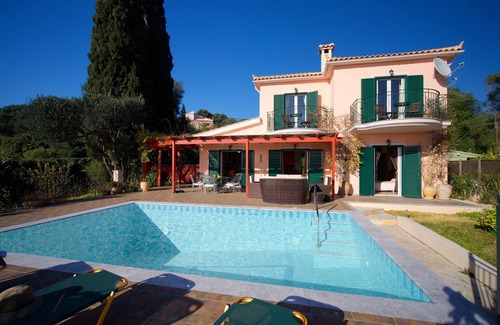 Kaligata Villa | Villa Joanna Luxury Villa with Private pool and Stunning sea views.