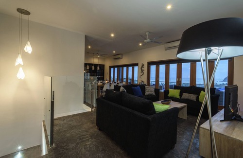 Selong Belanak Villa | Villa K - Modern private villa accommodation in beautiful South Lombok
