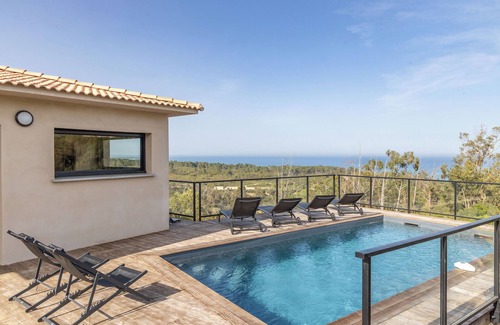 Solenzara Villa | Villa Kalinas Classée 4 à Solenzara - Vue mer à 180°