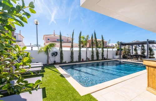 Albufeira Villa | Villa Kambole com piscina privada aquecida