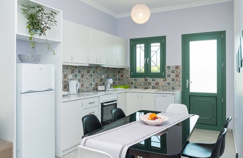 Gaitanion House | Villa Kampos - 4 Bedroom villa with private pool