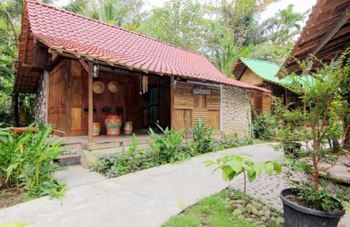 Sleman Villa | Villa Kampung Ayem
