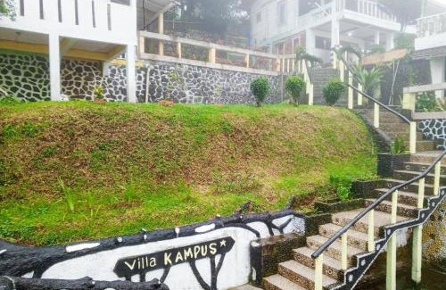 Ciloto Hotel | Villa Kampus Near Taman Safari Cisarua Puncak RedPartner