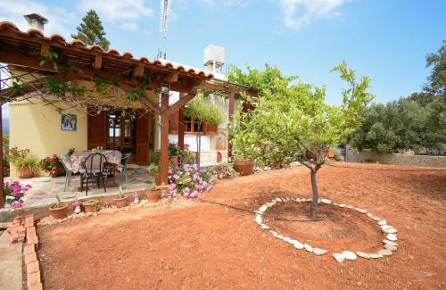 Milatos Villa | Villa Karmilos - A family Villa near the cretan sea and the mountains