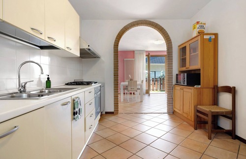 Bolognano-Vignole Villa | Villa 'Katzemburg 5+' with Lake View, Private Garden and Wi-Fi