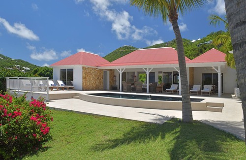 Saint-Jean Villa | Villa Kir Royal - St Jean Beach 5 Minutes Walk - Pool Jacuzzi - Sea view
