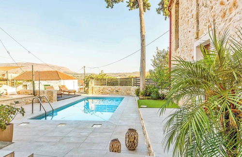 Provarma Villa | Villa Kirke - Four Bedroom Villa, Sleeps 10