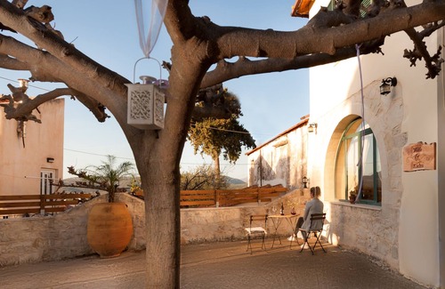 Makhairoi Villa | Villa Kirke with private swimming pool