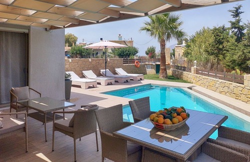 Nopigia Villa | Villa Kissamos - Two Bedroom Villa, Sleeps 5