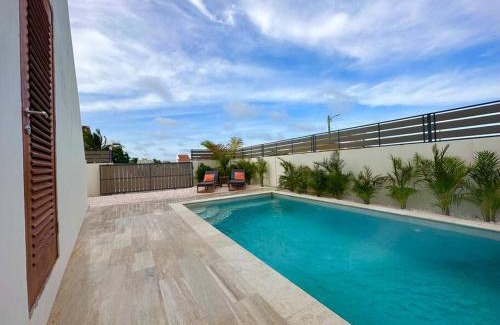 Belnem Villa | Villa Kiwi 3 min to the Beach with Private Magnesium Pool & Dive Rinse Tank
