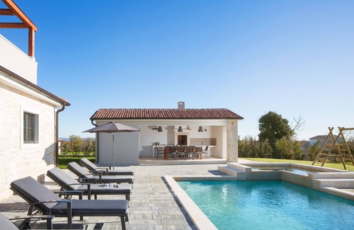 Divsici Villa | Villa Korat for 8 people in Central Istria with 49 m2 pool, sauna & children playground